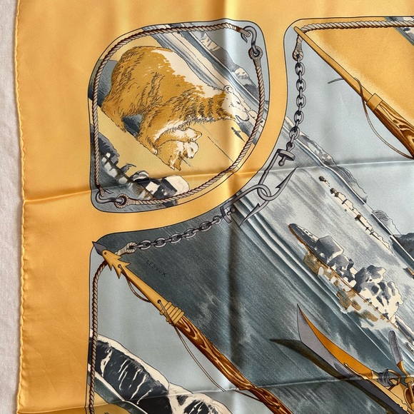 Hermes Classic Silk Carré Scarf 90cm or 35” square With Box - Picture 11 of 13